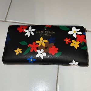 Kate Spade Floral snap wallet